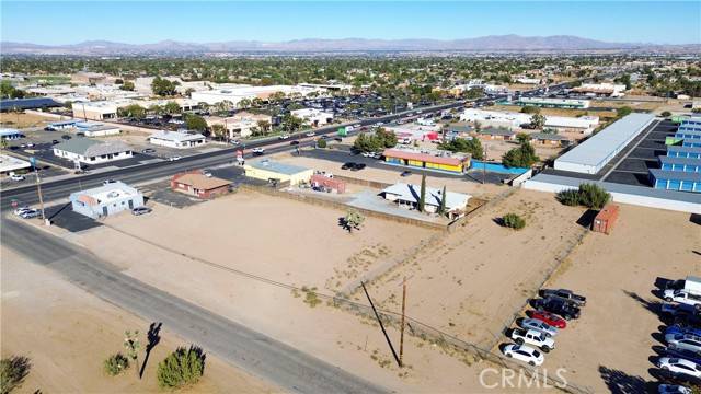 1 Tamarisk, Hesperia, CA 92344