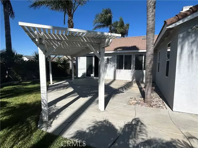 Eastvale, CA 92880,13717 Sandhill Crane Road