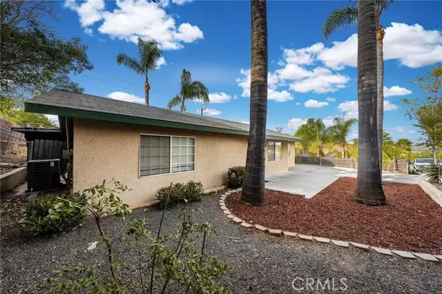 33265 Lorimer Street, Lake Elsinore, CA 92530