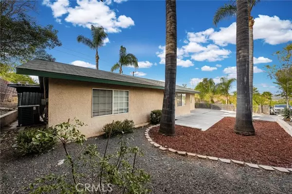 33265 Lorimer Street, Lake Elsinore, CA 92530