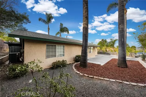 33265 Lorimer Street, Lake Elsinore, CA 92530