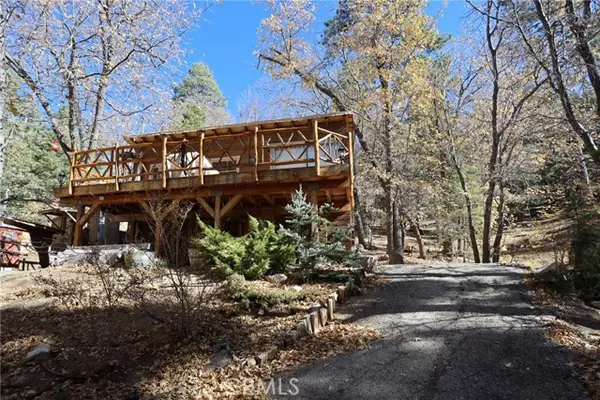 967 Knickerbocker Road, Big Bear Lake, CA 92315