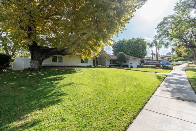 5575 inner Circle Dr., Riverside, CA 92506