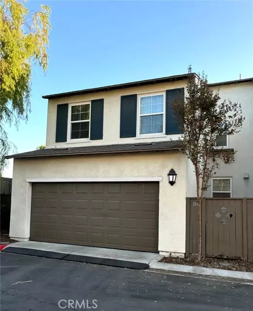 Anaheim, CA 92801,114 S Heartwood Way