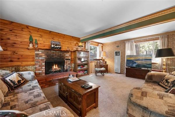 400 Shakespeare Lane, Big Bear, CA 92314