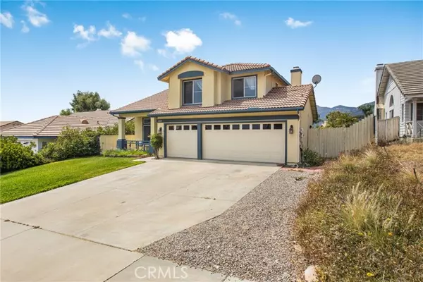 Lake Elsinore, CA 92530,15232 Golden Sands Street