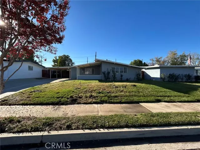 Redlands, CA 92374,948 Barbra Lane