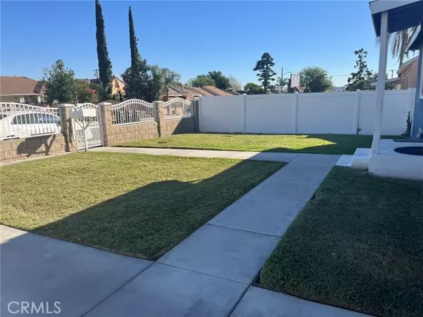 Fontana, CA 92335,8826 Nuevo Avenue