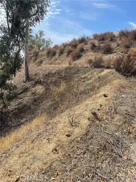 Lake Elsinore, CA 92530,0 Ryan