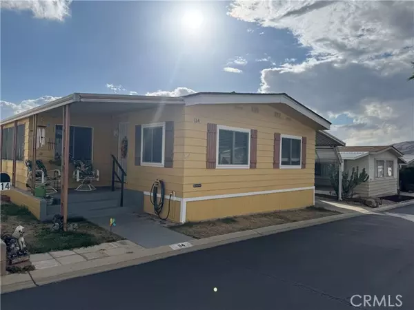 Yucaipa, CA 92399,35218 Fir #114