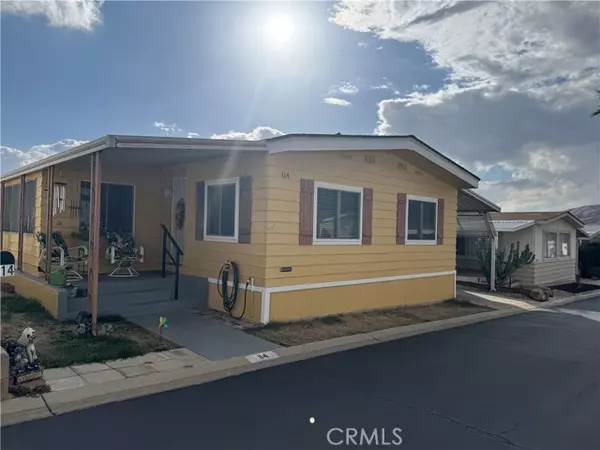 Yucaipa, CA 92399,35218 Fir #114