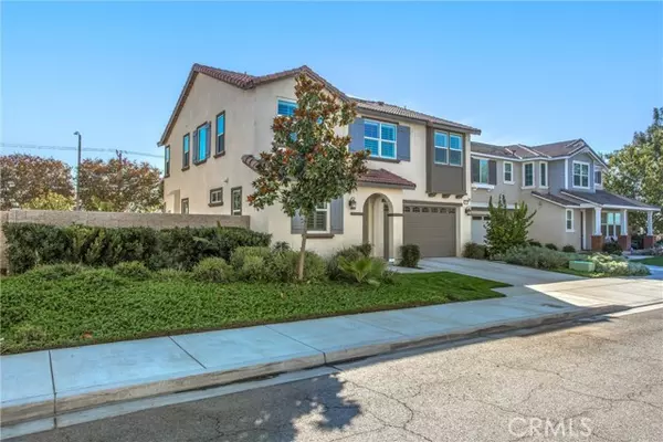 28723 Blossom Way, Highland, CA 92346