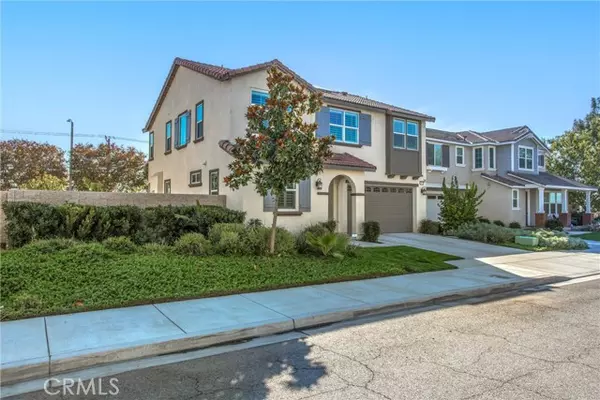 28723 Blossom Way, Highland, CA 92346