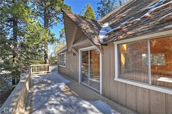 Lake Arrowhead, CA 92352,507 Pioneer Road