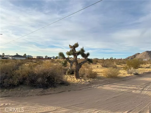 Apple Valley, CA 92307,0 Cahuilla - Parcel 1