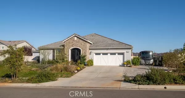 124 Jacinto Ranches Lane, Redlands, CA 92374