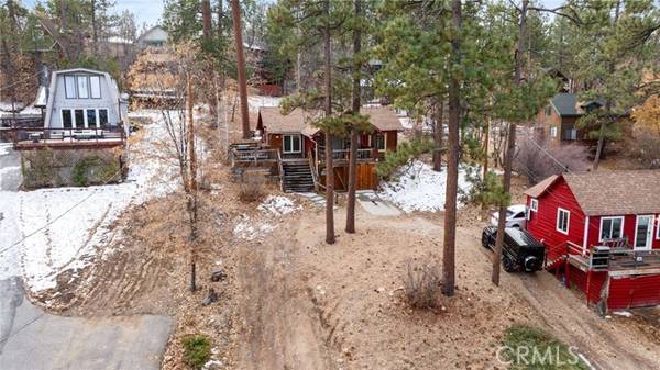 544 Talmadge Road, Big Bear Lake, CA 92315