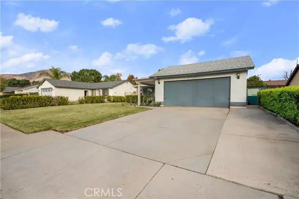 1729 Olive Street, Highland, CA 92346