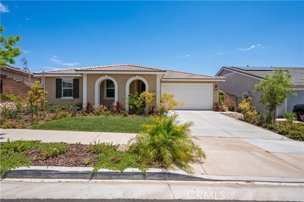 Corona, CA 92882,2521 Santa Fiora Drive