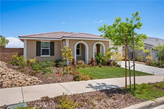 Corona, CA 92882,2521 Santa Fiora Drive