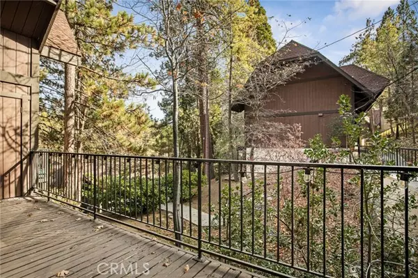 Lake Arrowhead, CA 92352,966 Willow Creek Road #9