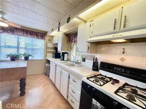 Yucaipa, CA 92399,34111 Wildwood #39