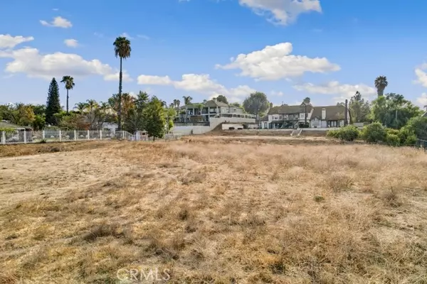 Riverside, CA 92506,1282 Flemington