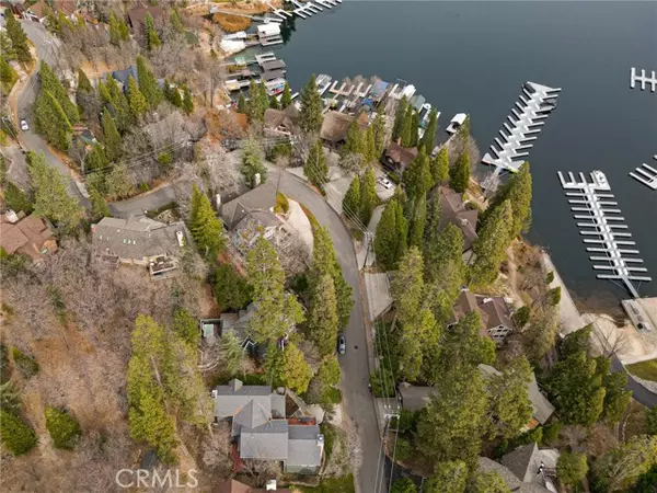 Lake Arrowhead, CA 92352,27516 West Shore Road