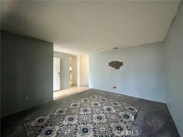 Corona, CA 92882,2237 Mcneil Circle