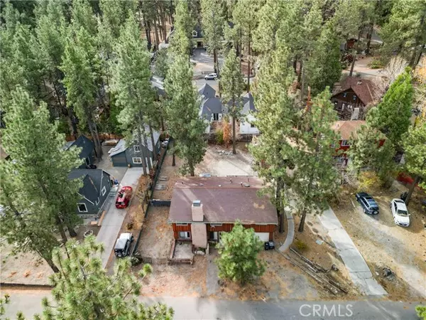 Wrightwood, CA 92397,1177 Robin Road