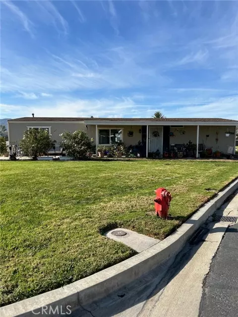 Corona, CA 92879,13381 Magnolia #127