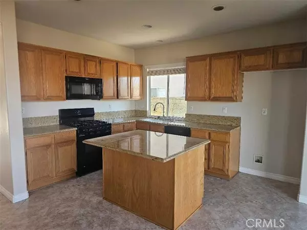 Corona, CA 92881,1371 Pinewood Drive