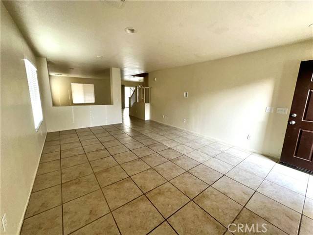 9374 Sapphire Avenue, Hesperia, CA 92344