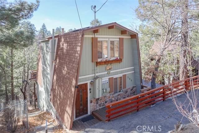 588 Villa Grove Avenue, Big Bear City, CA 92314