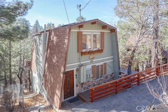 588 Villa Grove Avenue, Big Bear City, CA 92314