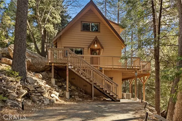 Lake Arrowhead, CA 92352,402 Terrace Road