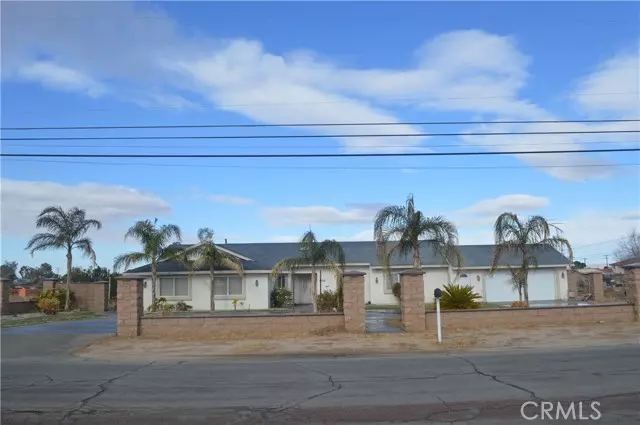 15510 Live Oak Street, Hesperia, CA 92345