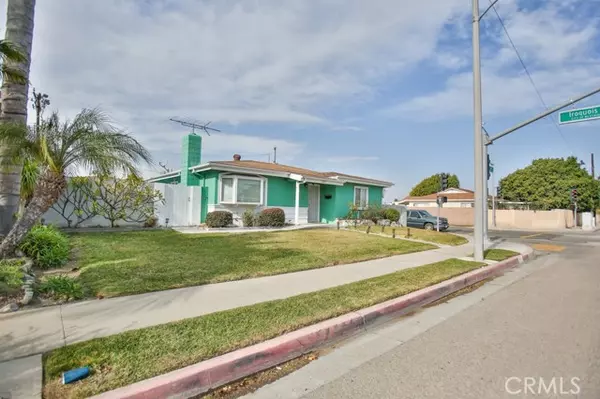 Westminster, CA 92683,13371 Springdale Street