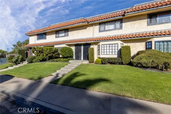 405 W Mountain View Avenue #11, La Habra, CA 90631