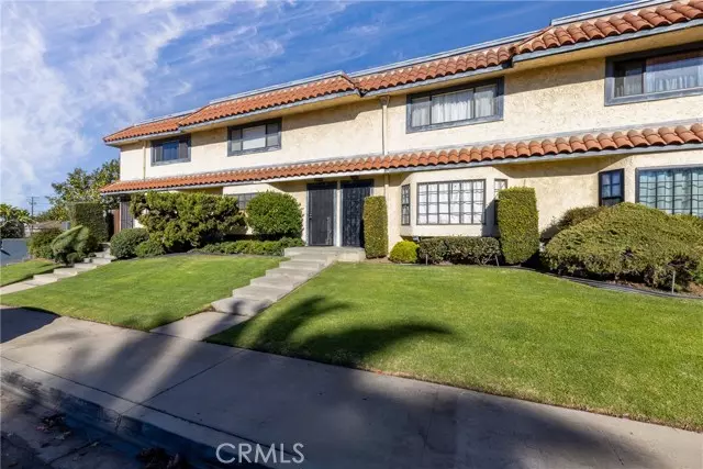 La Habra, CA 90631,405 W Mountain View Avenue #11