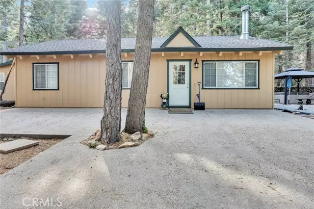 26656 Lake Forest Drive, Twin Peaks, CA 92391