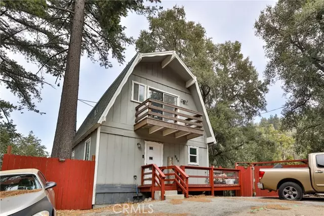 989 Calanda Drive, Crestline, CA 92325