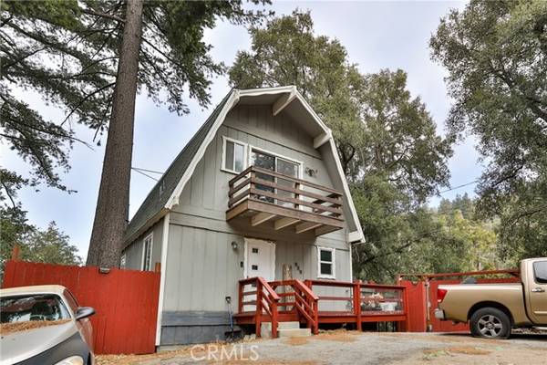 989 Calanda Drive, Crestline, CA 92325