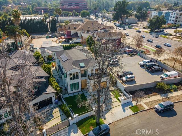 16846 Addison Street, Encino, CA 91436