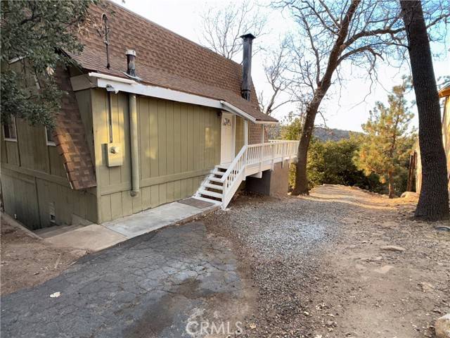 1415 Golden Rule Lane, Lake Arrowhead, CA 92352