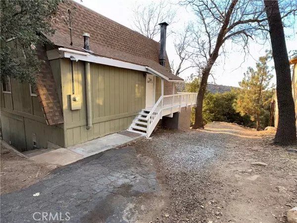 1415 Golden Rule Lane, Lake Arrowhead, CA 92352