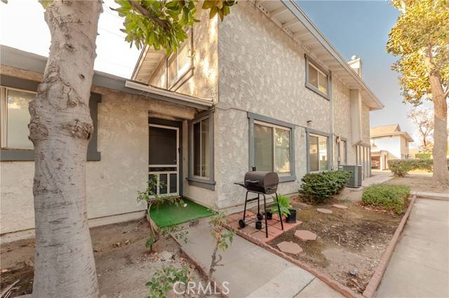 807 E Lugonia Avenue, Redlands, CA 92374