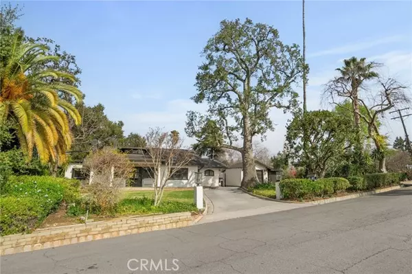 Redlands, CA 92373,1365 Knoll Road