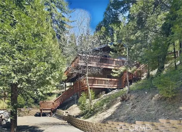 24495 Geneva Drive, Crestline, CA 92325