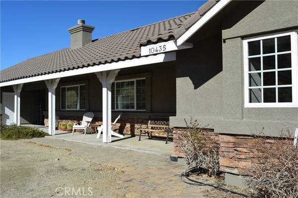 10435 Cima Mesa Road, Juniper Hills, CA 93543